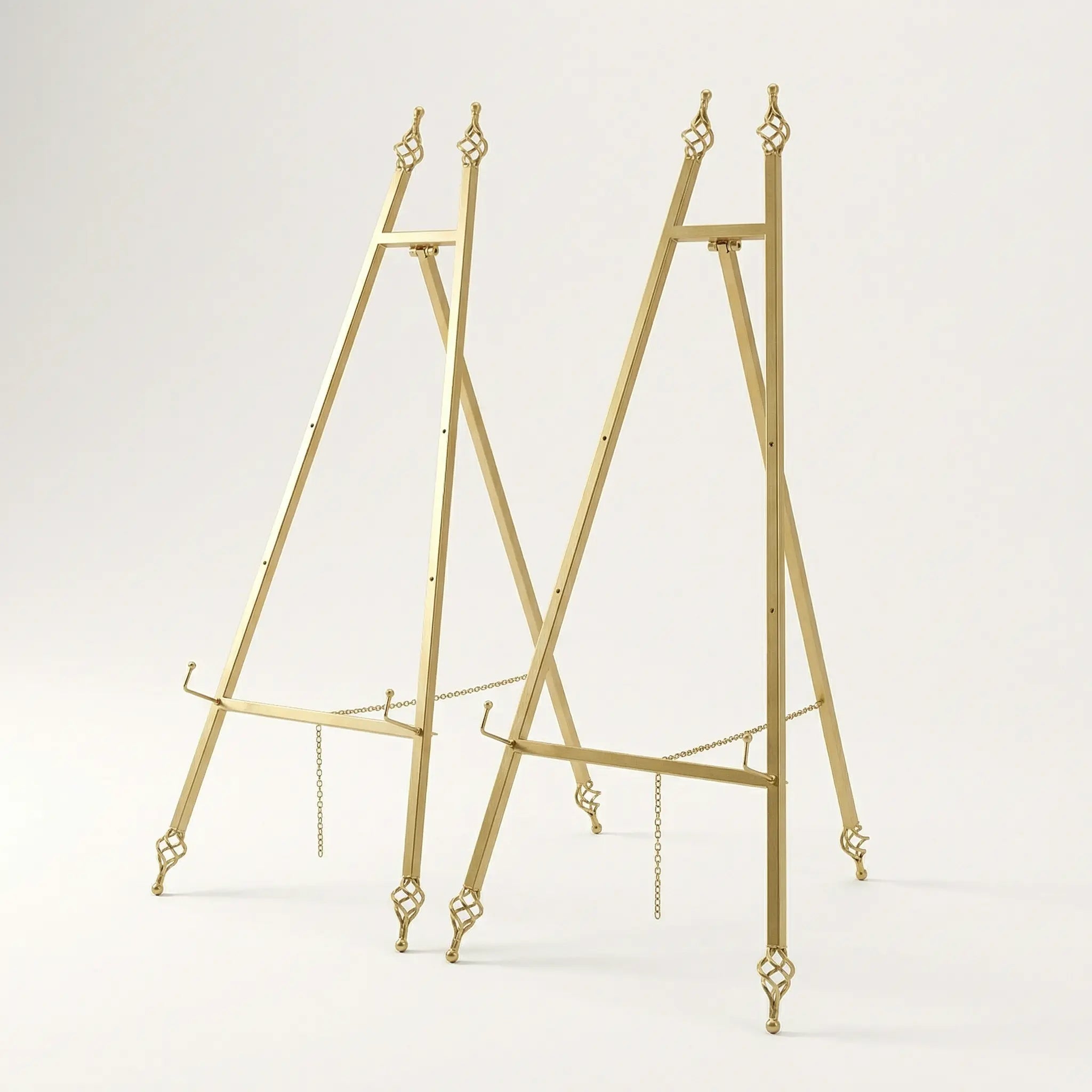 Chevalets d’exposition dorés 